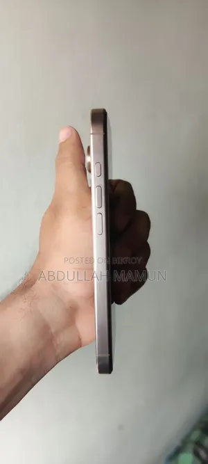 New Apple iPhone 16 Pro 128 GB