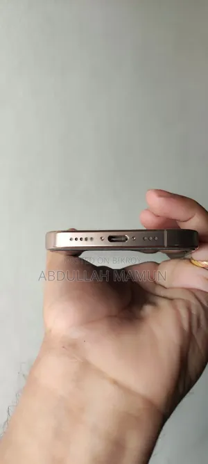 New Apple iPhone 16 Pro 128 GB