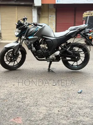 Yamaha FZ 2025 Gray