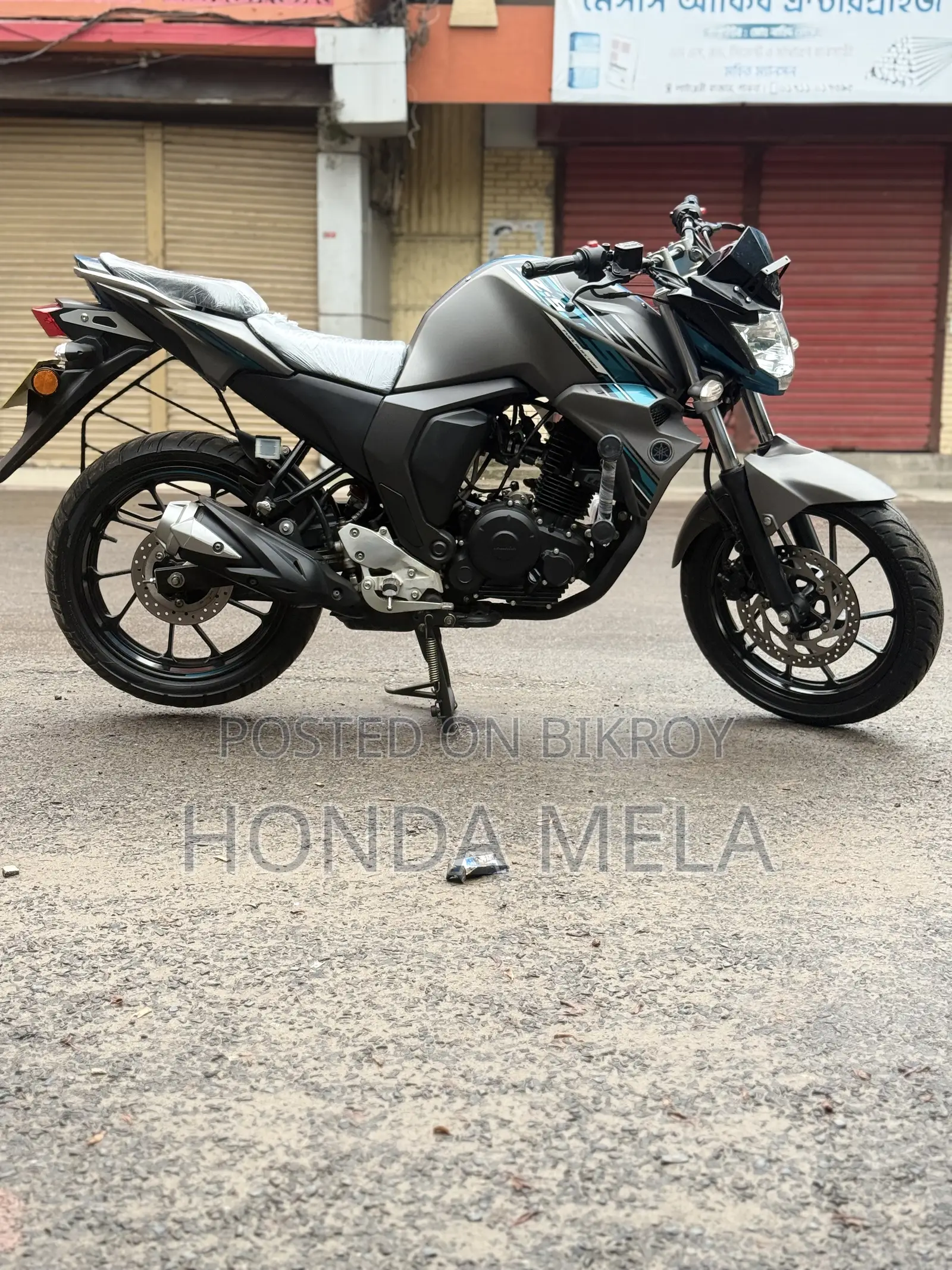 Yamaha FZ 2025 Gray