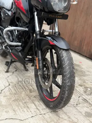 Bajaj Pulsar 150 2023 Black