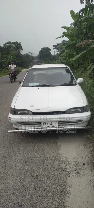 Toyota Carina 1990