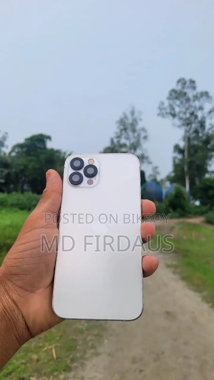 অ্যাপল আইফোন ১২ প্রো ১২৮ জিবি সাদা