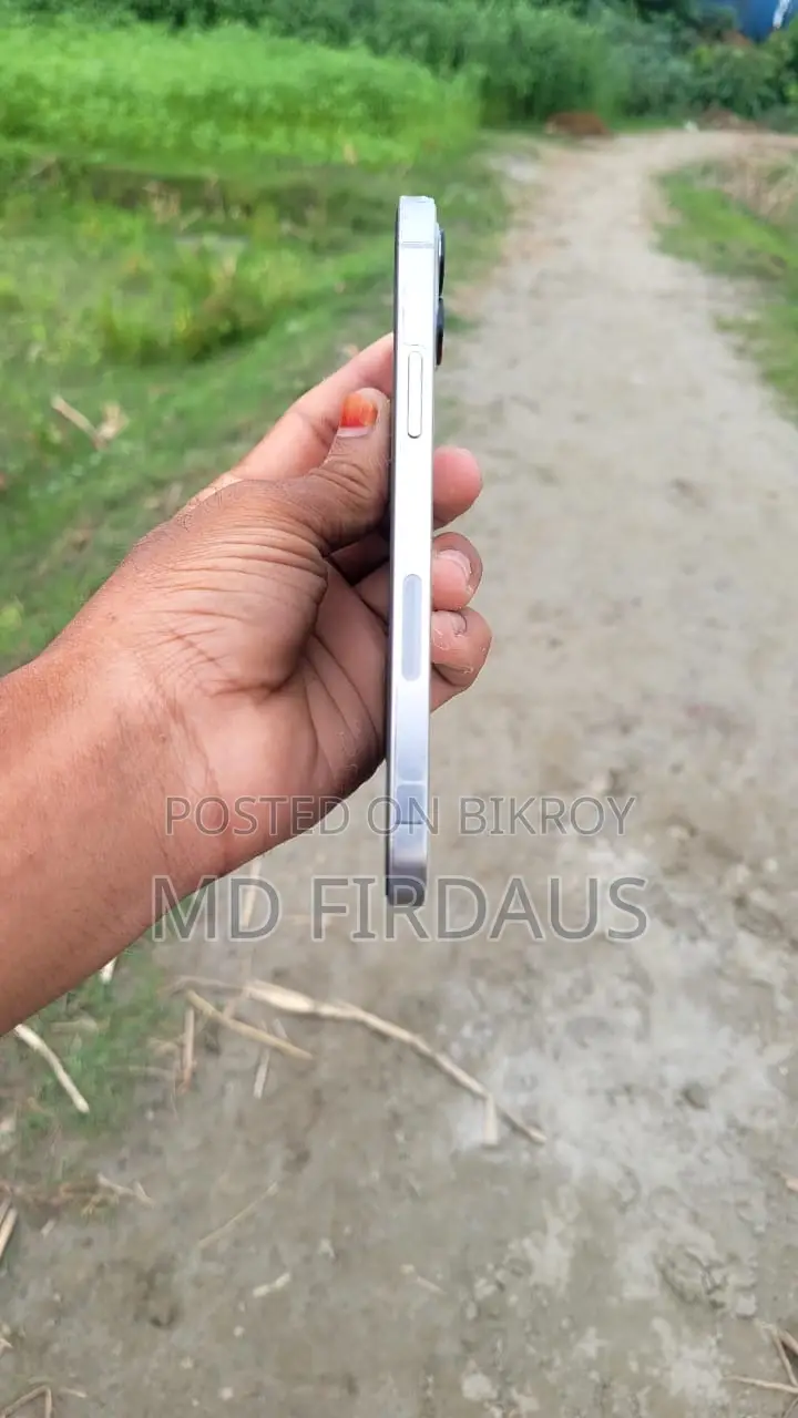 অ্যাপল আইফোন ১২ প্রো ১২৮ জিবি সাদা