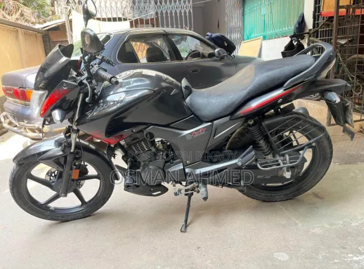 Hero Hunk 2019 Black