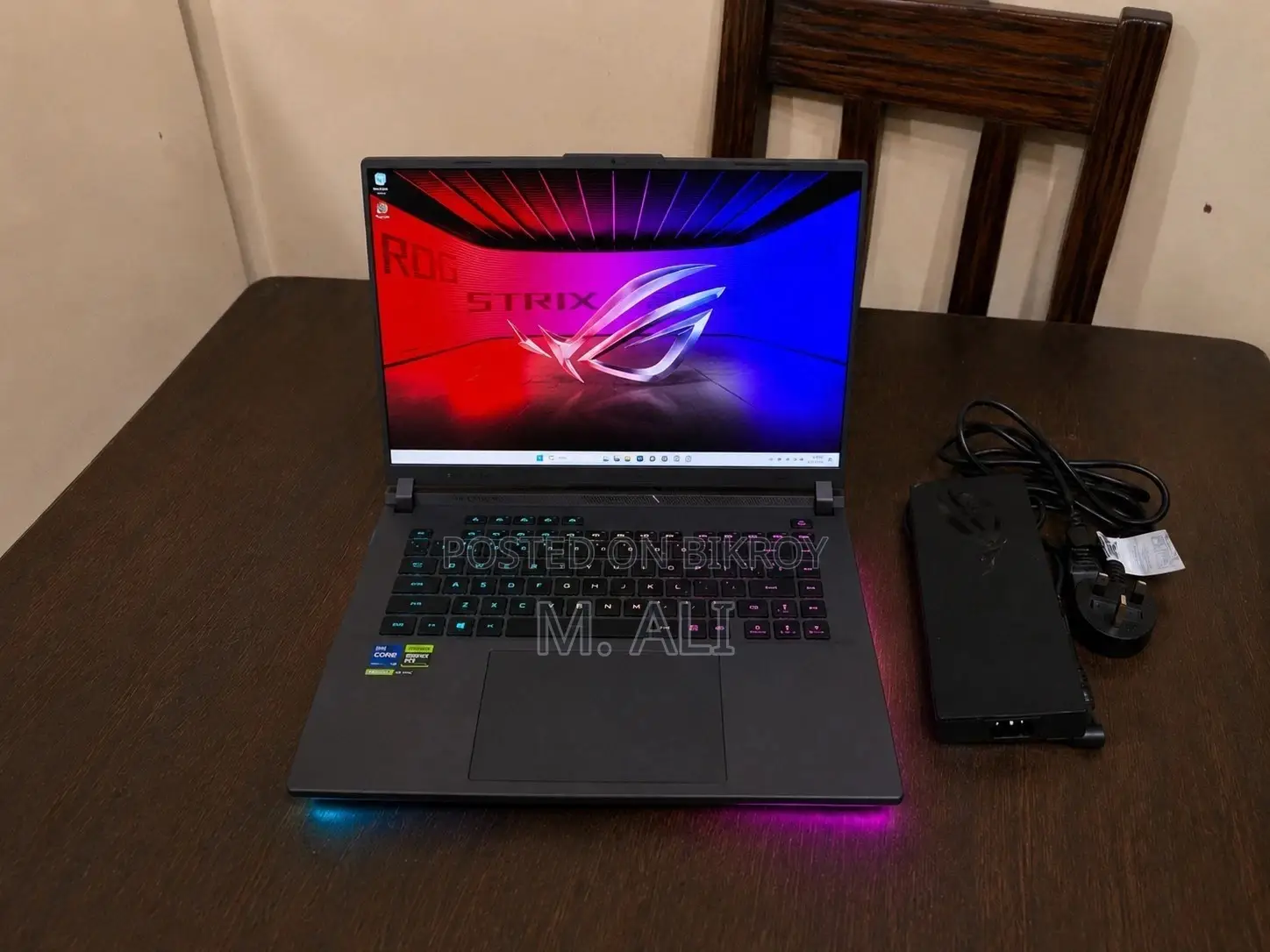 New Laptop Asus ROG Strix G16 G614 32GB Intel Core Ultra 9 SSD 2T