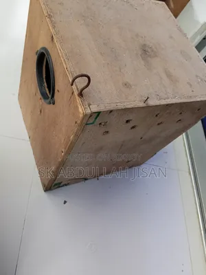 Breeding box for sale
