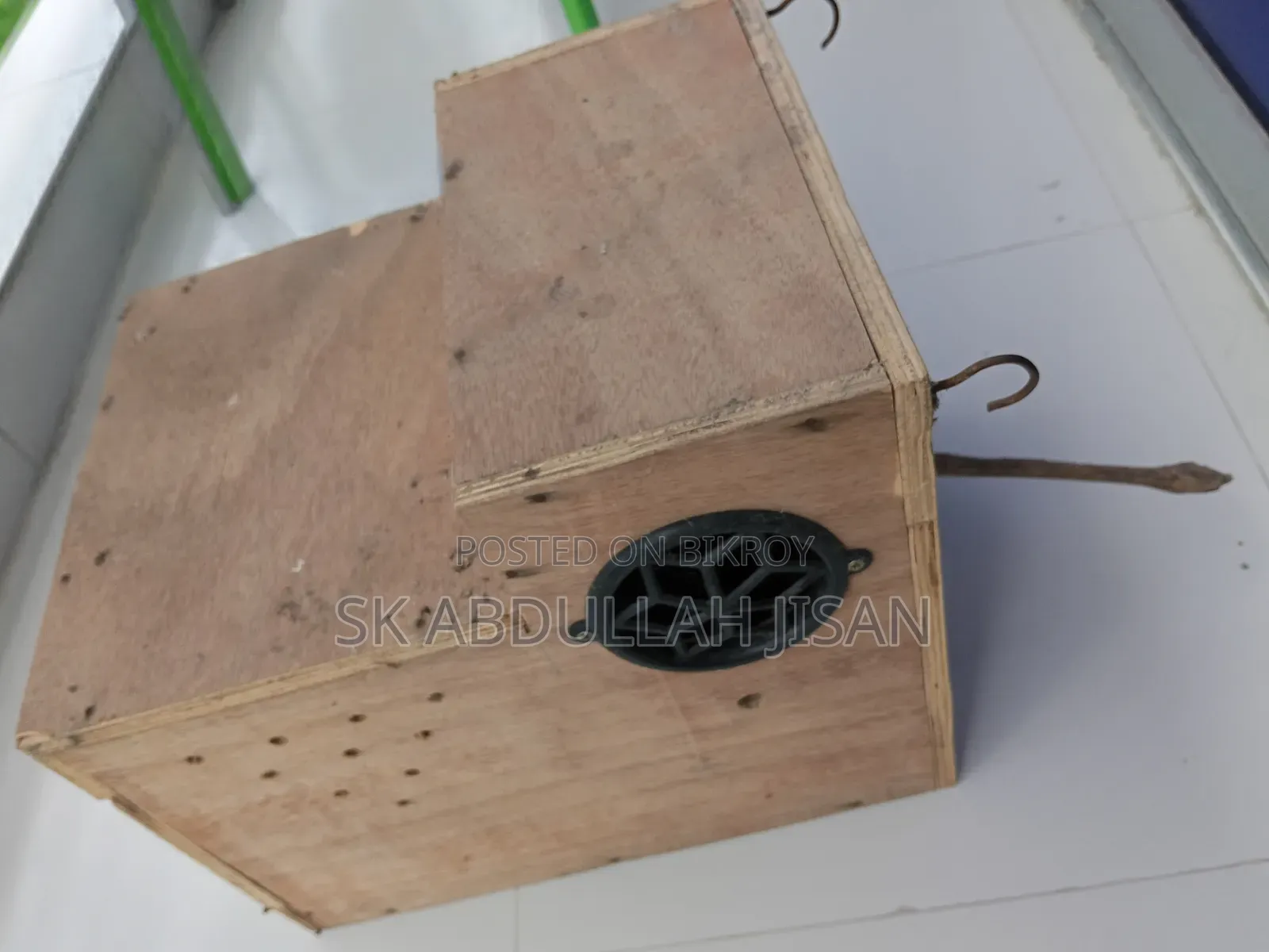 Breeding box for sale