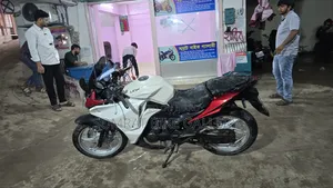 Lifan 2017 সাদা