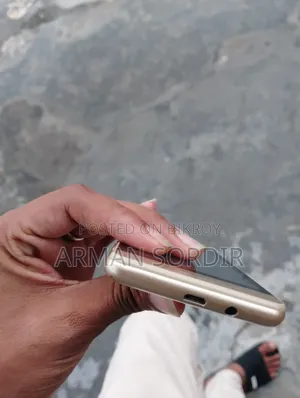 Symphony E95 8 GB Bronze