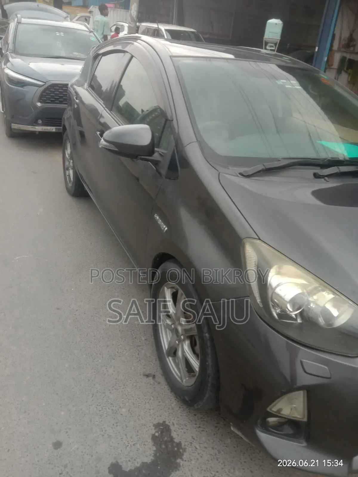 Toyota Aqua 2013 Gray