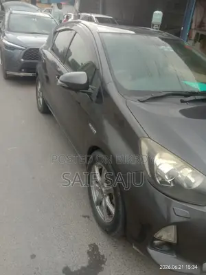 Toyota Aqua 2013 Gray