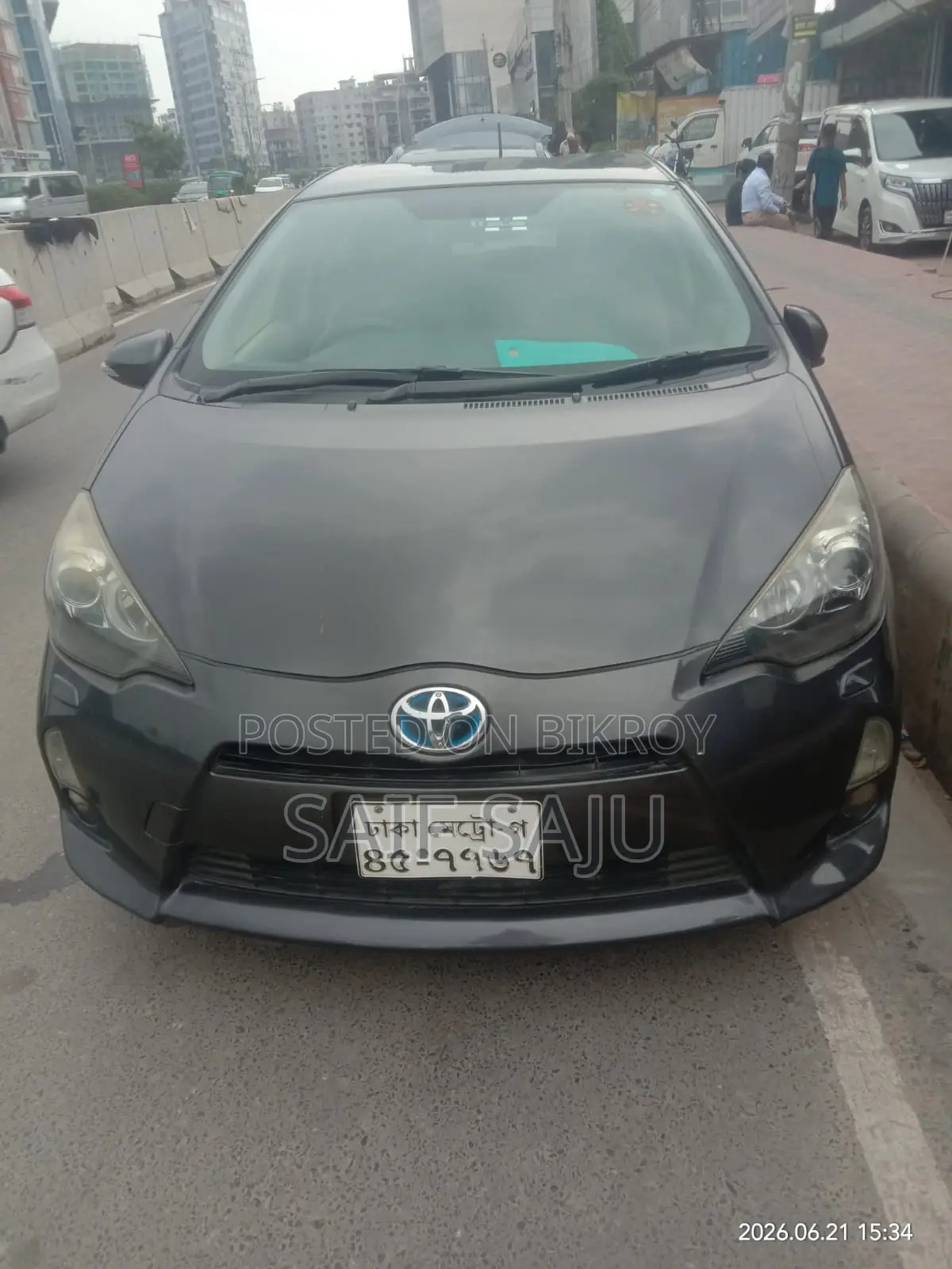Toyota Aqua 2013 Gray