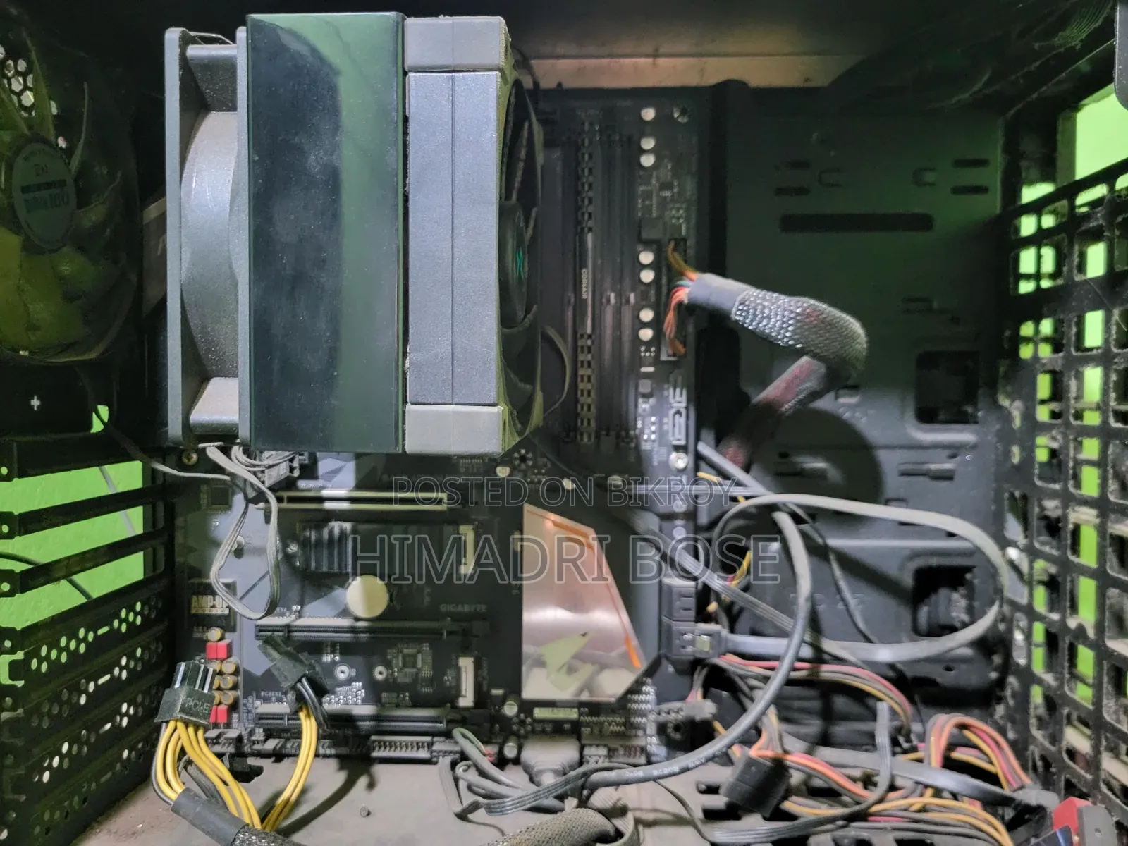 Desktop Computer 8GB AMD Ryzen 5 SSD 256GB