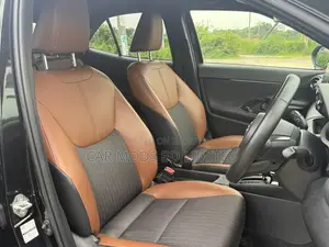 Toyota Yaris Cross 1.5 Hybrid FWD 2022 Black