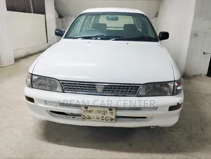 Toyota Corolla 2002 White