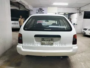 Toyota Corolla 2002 White