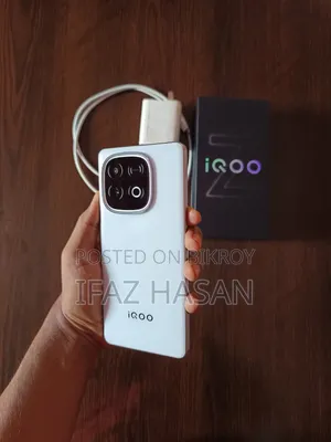 iQOO 256 GB White
