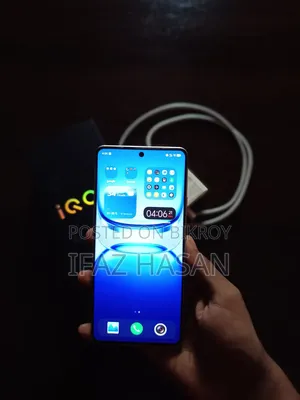 iQOO 256 GB White