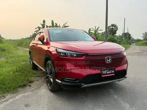 Honda Vezel 2021 Red