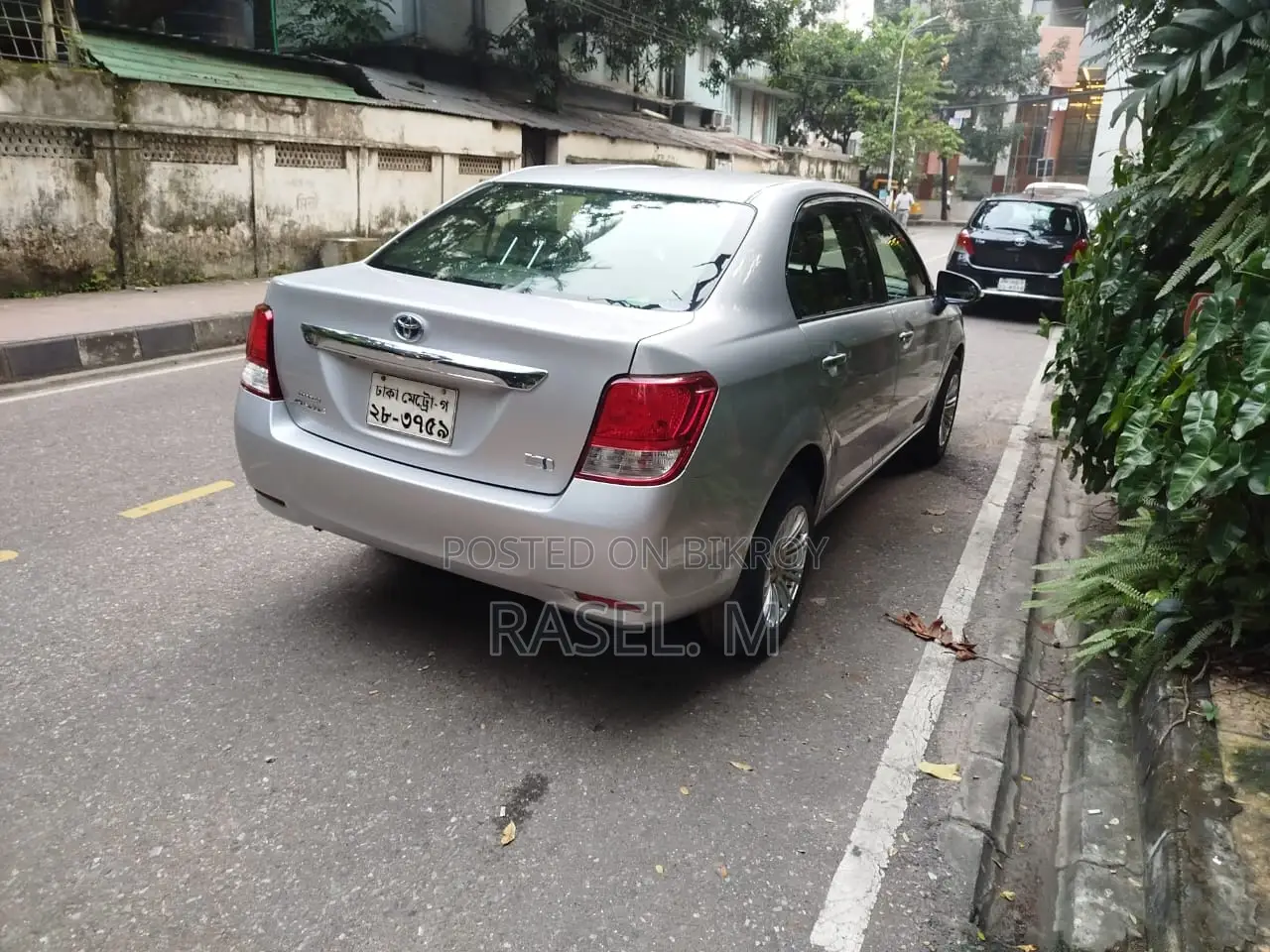 Toyota Axio 1.5 Hybrid G 2WD 2013 Silver