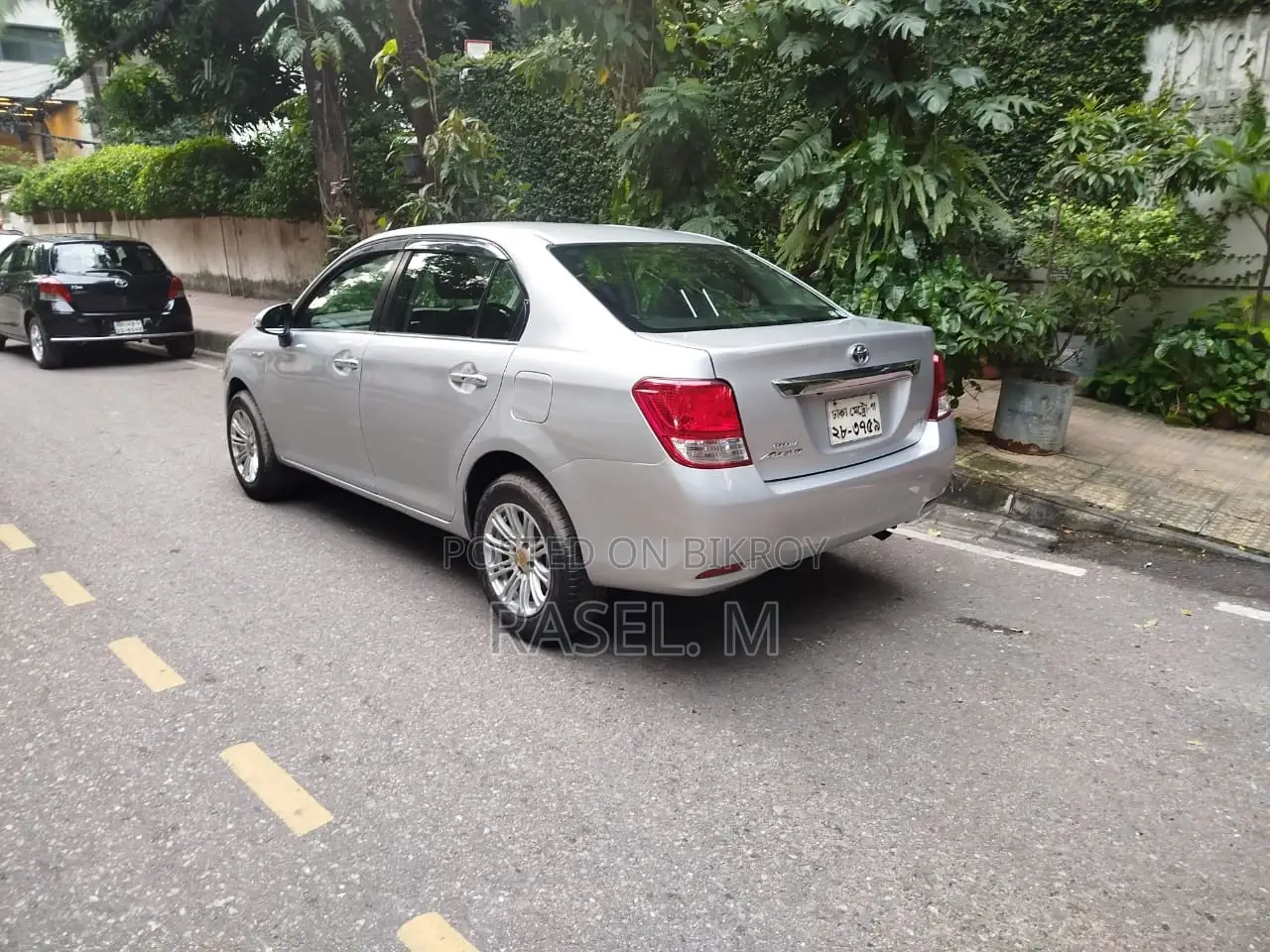 Toyota Axio 1.5 Hybrid G 2WD 2013 Silver