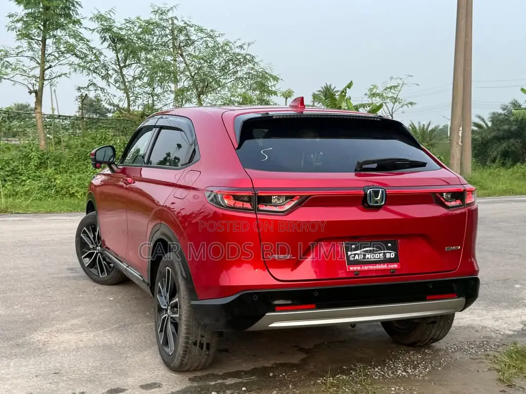 Honda Vezel 2021 Red