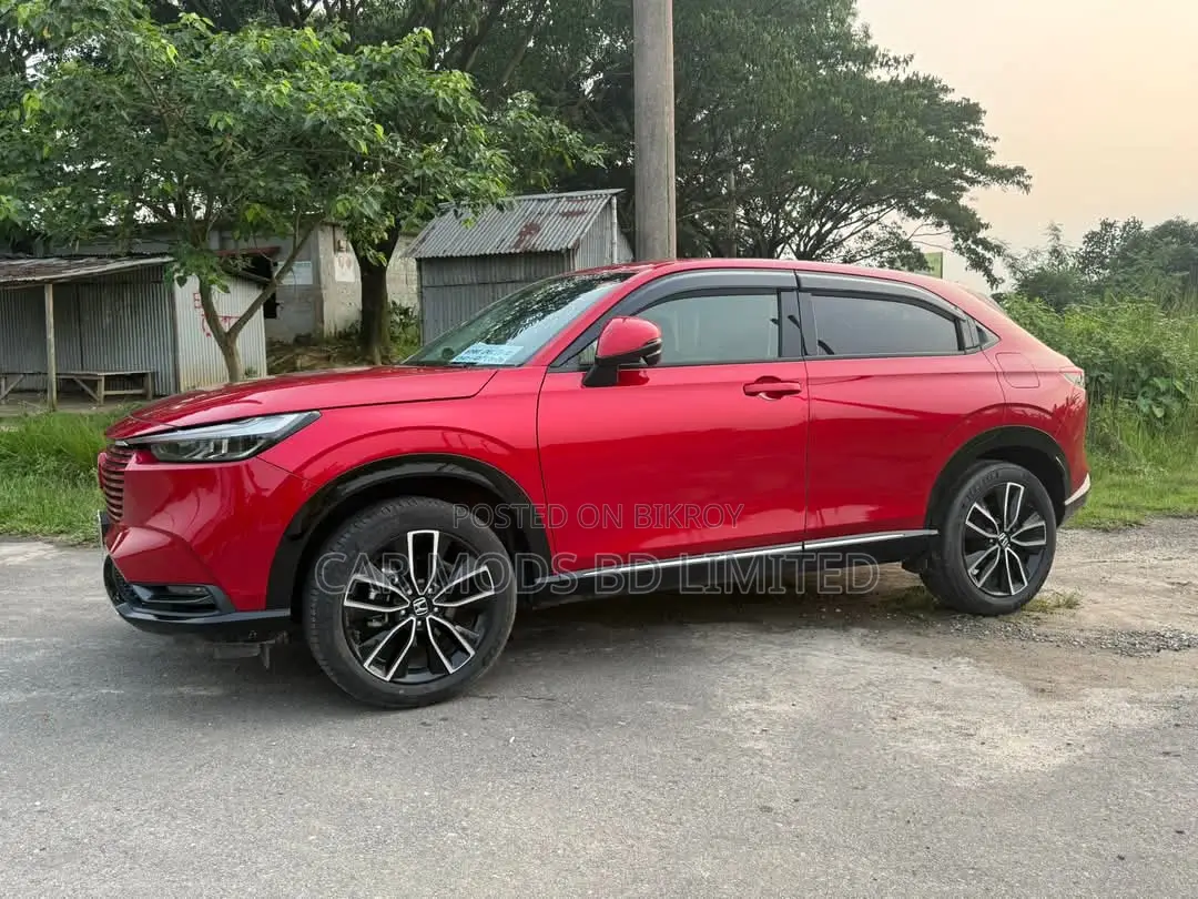 Honda Vezel 2021 Red