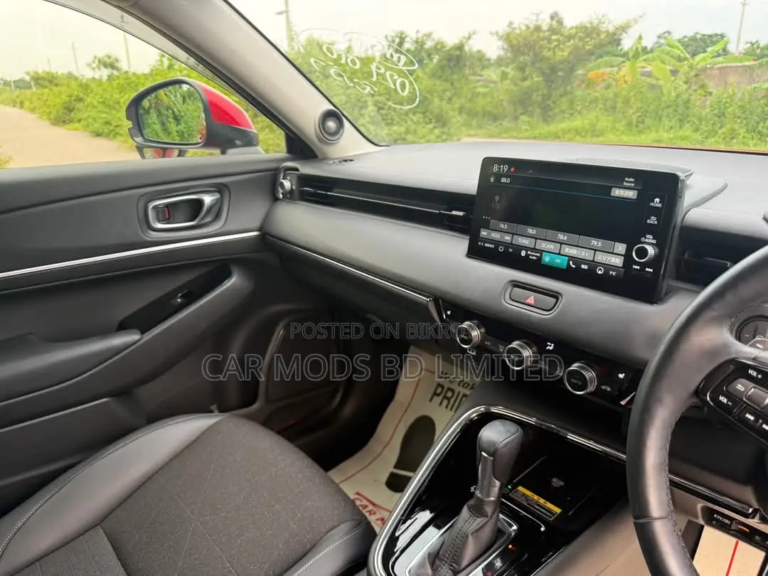 Honda Vezel 2021 Red
