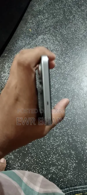 Tecno Spark 40 128 GB