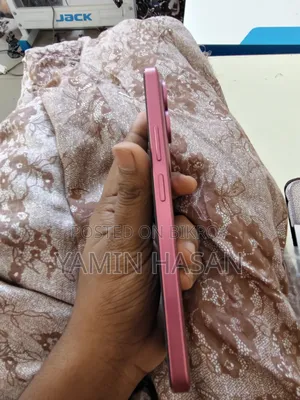 New Vivo Y21 128 GB Pink