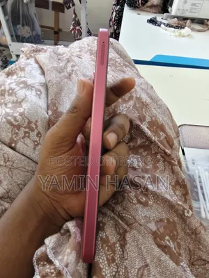 New Vivo Y21 128 GB Pink