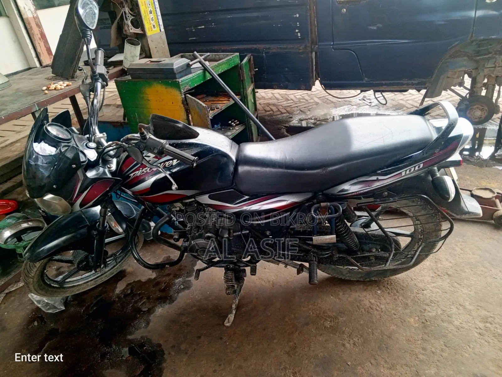 Bajaj Discover 100 2014 Black