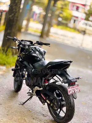 সুজুকি জিক্সার মনোটোন ২০২৪ ব্ল্যাক