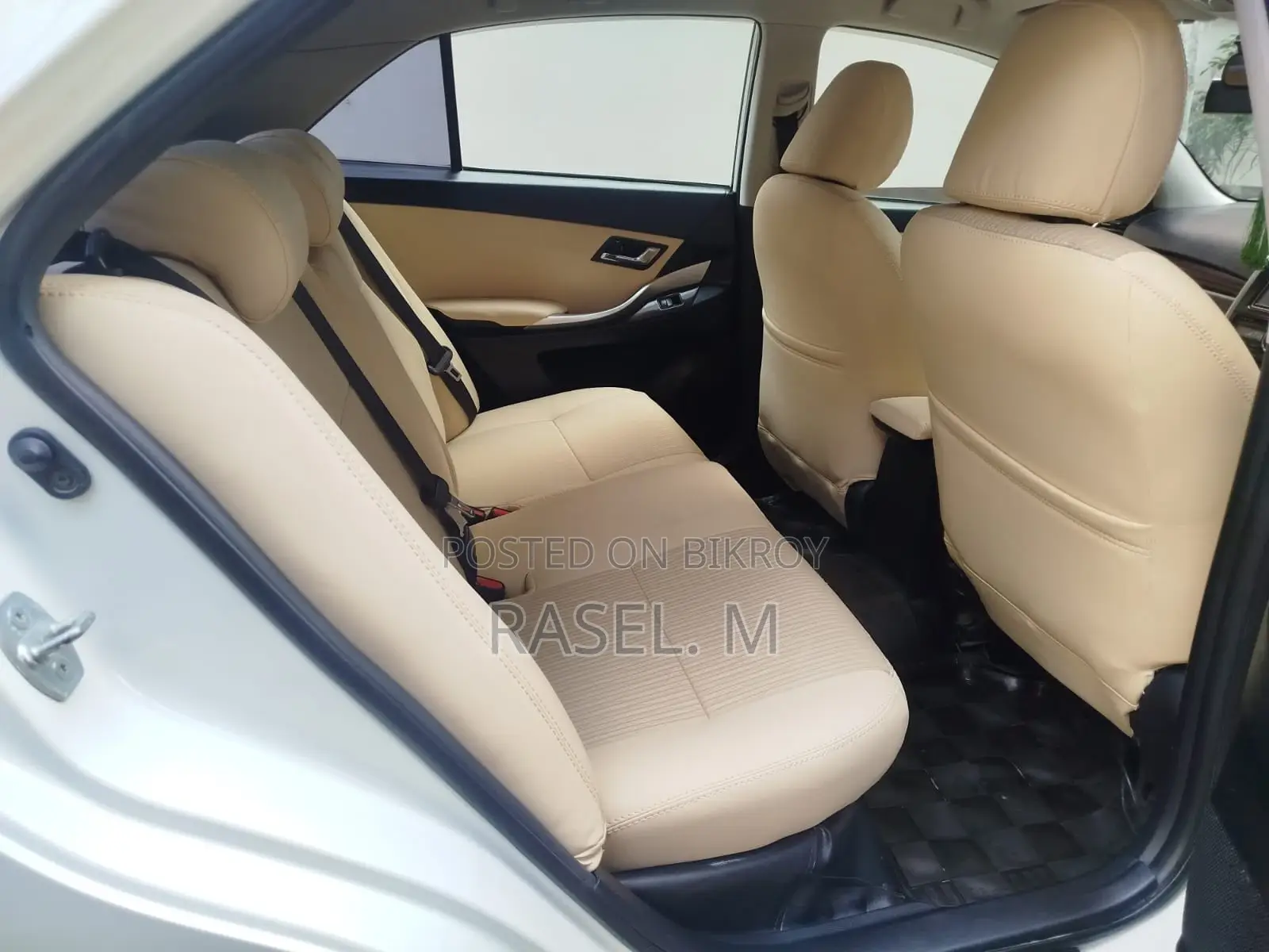 Toyota Premio 1.5 FWD 2016 Pearl