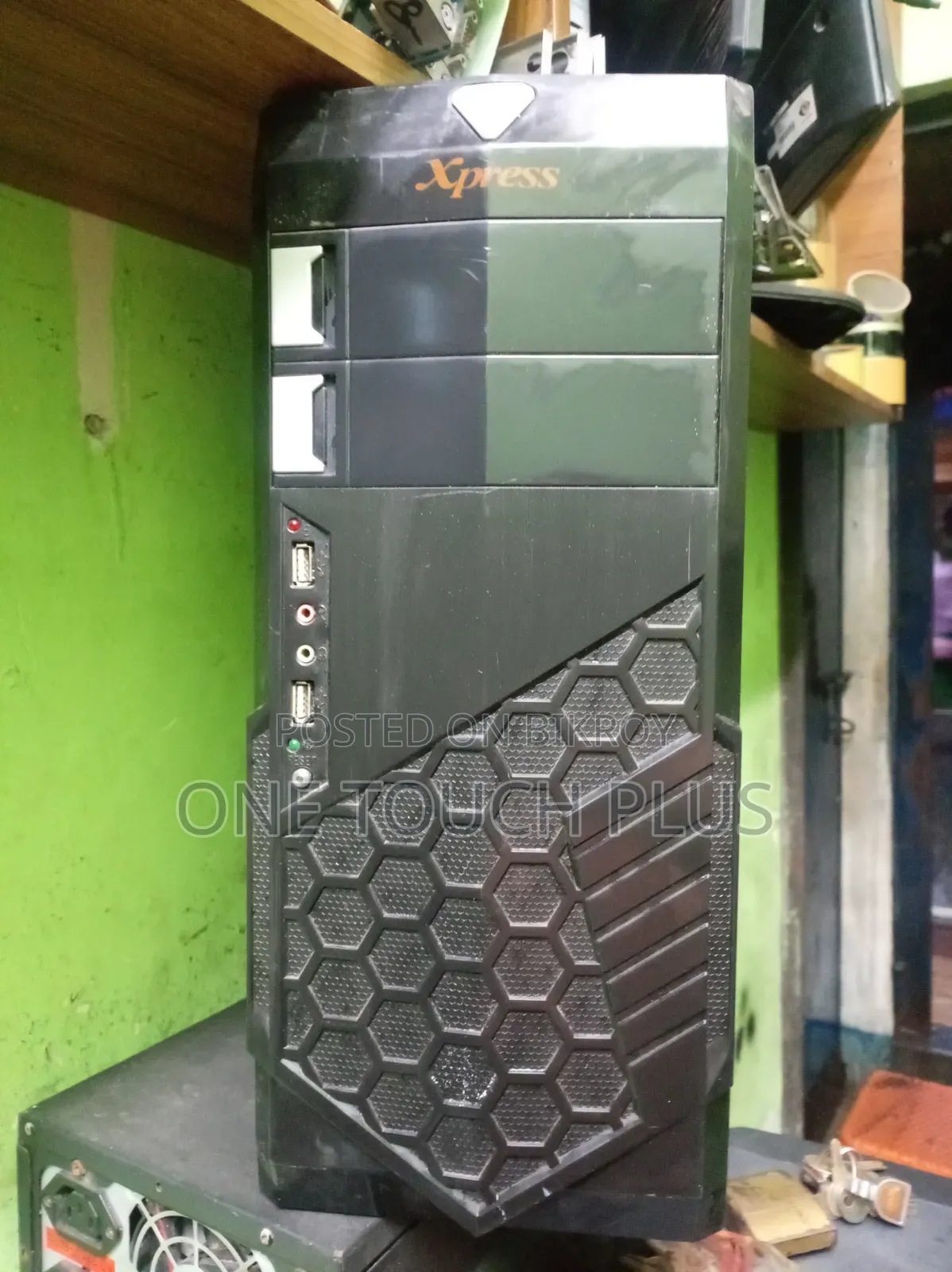 Desktop Computer 4GB Intel Core I5 HDD 500GB