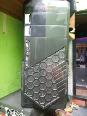 Desktop Computer 4GB Intel Core I5 HDD 500GB