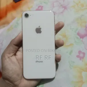 Apple iPhone 8 64 GB Silver