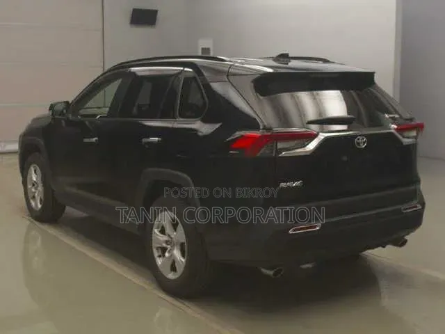 Toyota RAV4 2021 Black