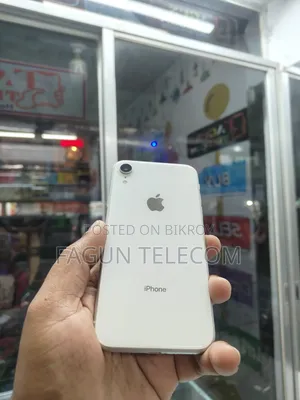 Apple iPhone XR ৬৪ জিবি সাদা