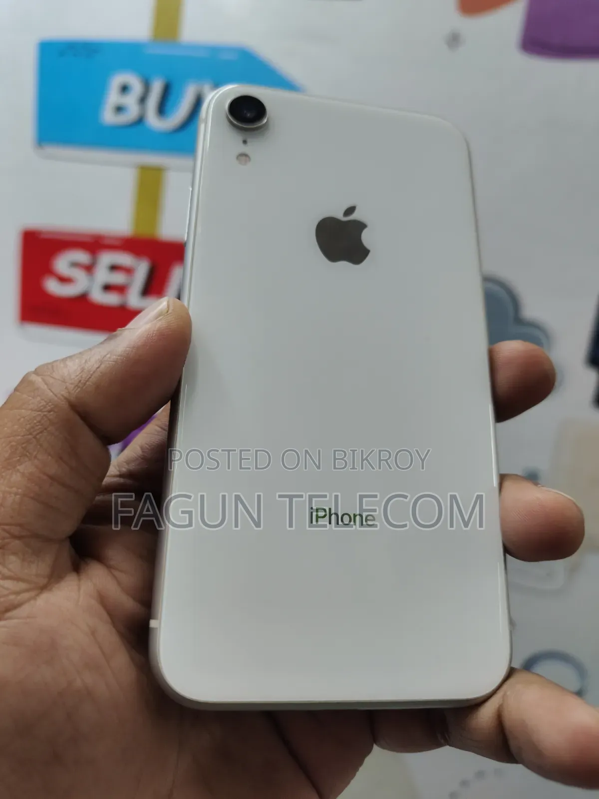 Apple iPhone XR ৬৪ জিবি সাদা