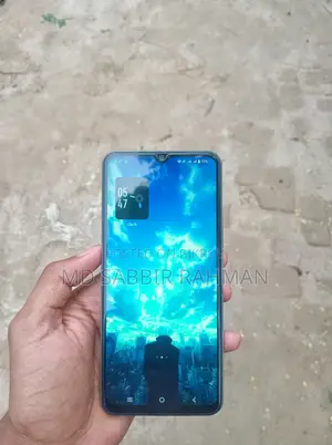 Vivo Y18 128 GB Blue