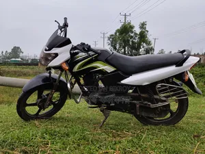 TVS Metro ২০১৮ কালো