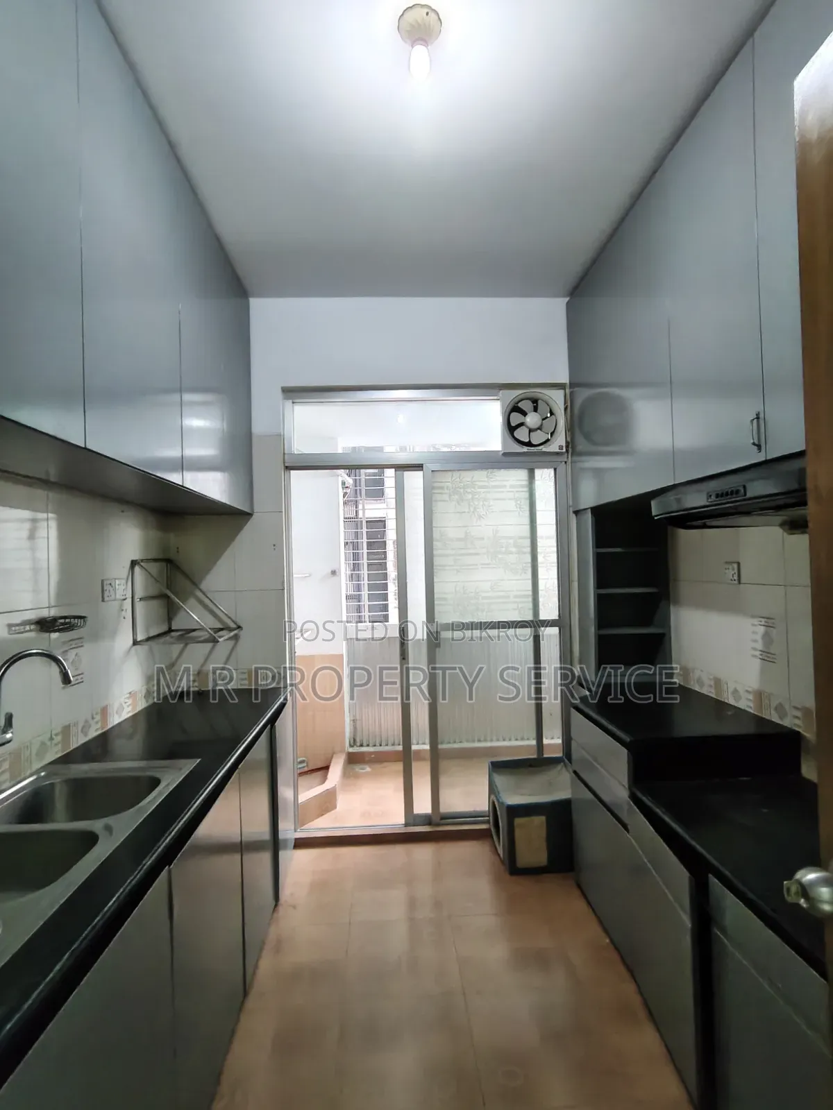 Furnished 3-bedroom Apartment in Banani for rent