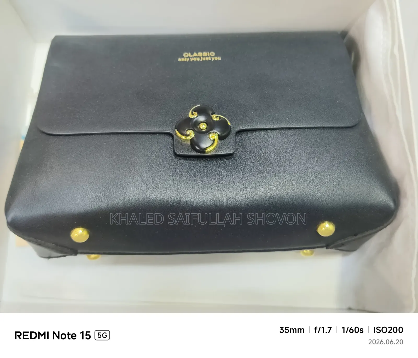 Classic Bag Absolutely New, You Can Come to the Showroom and Take It