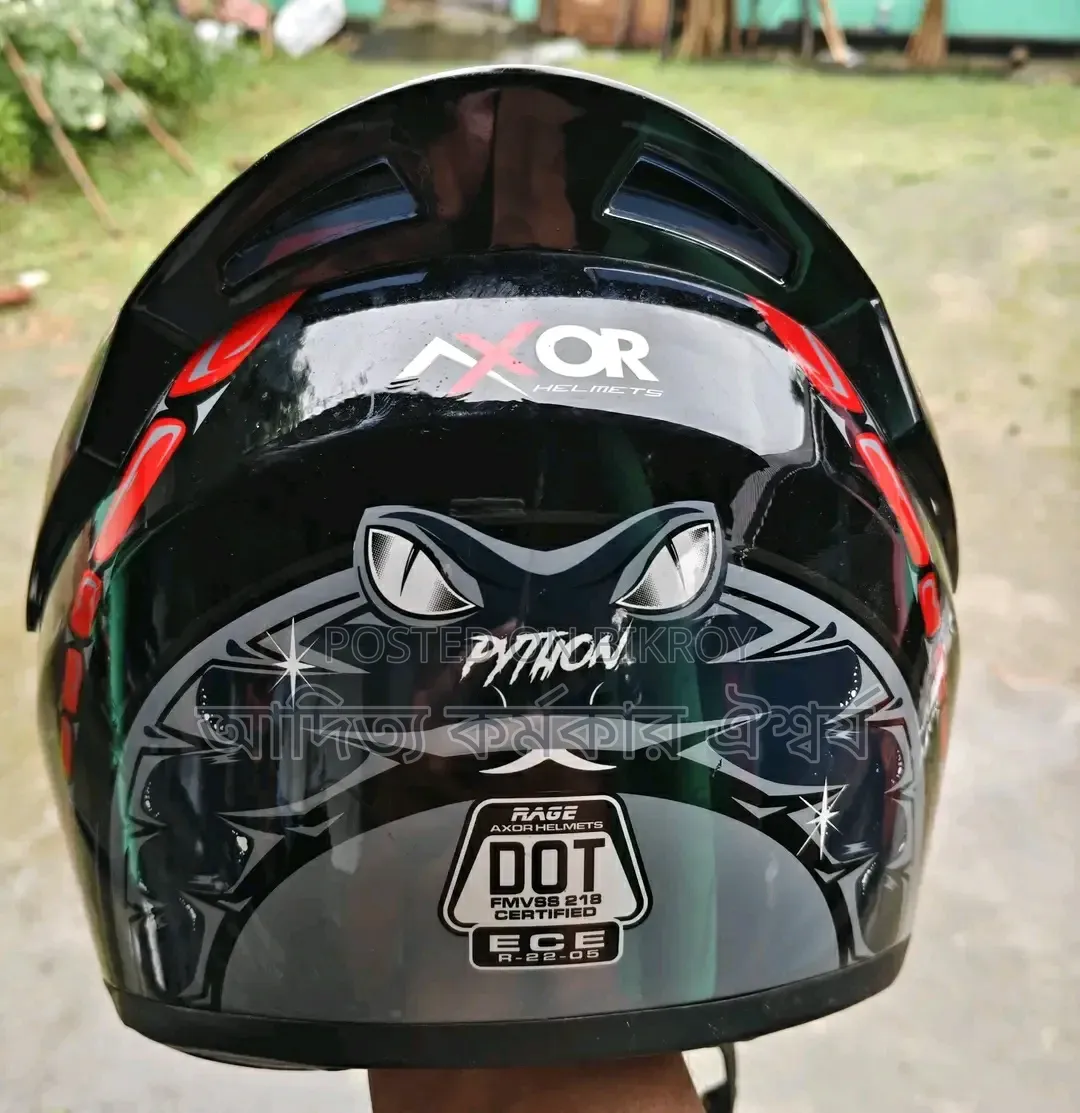 High-quality full safety helmet. M Size