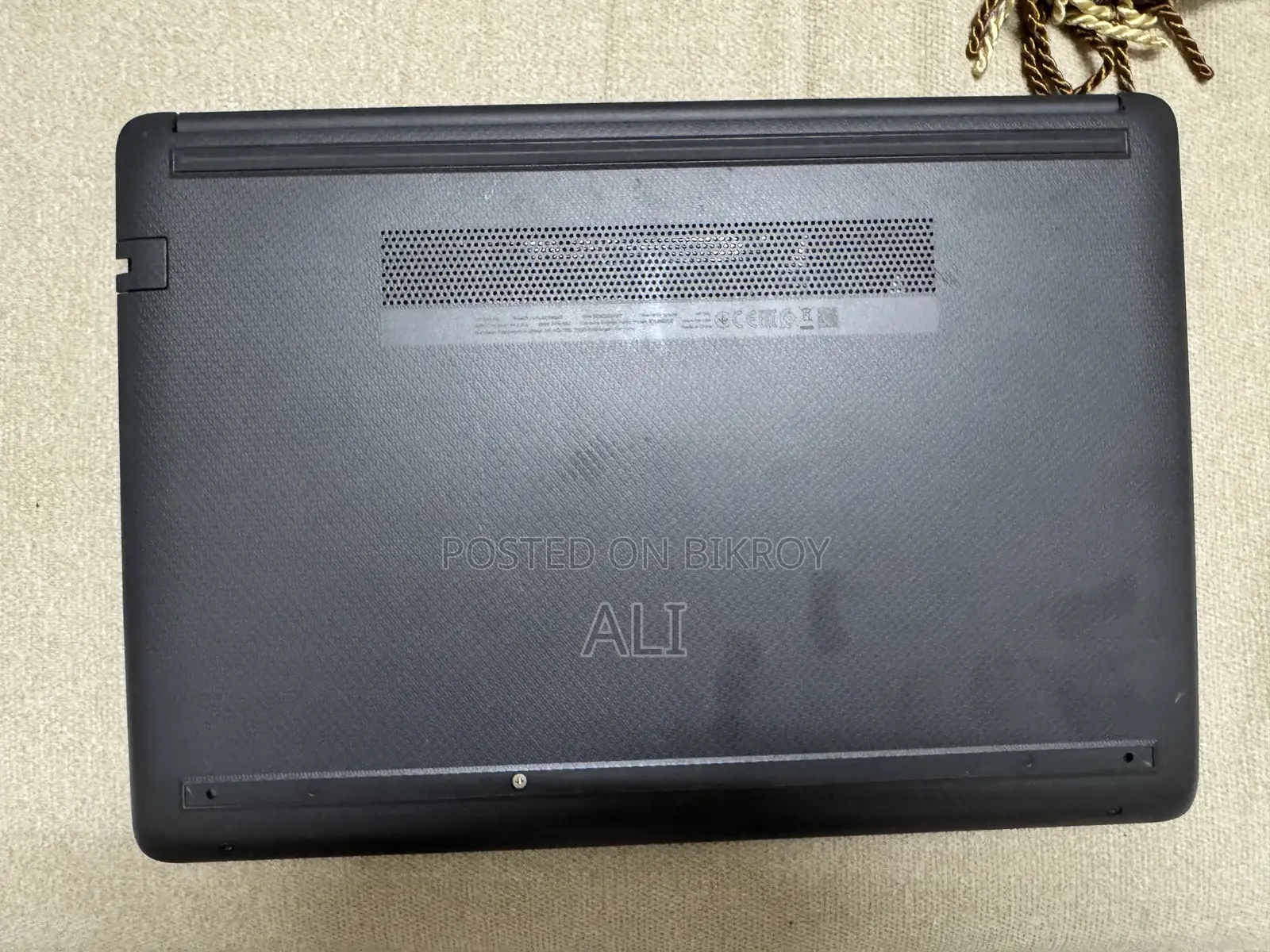 Laptop HP 240 G8 4GB Intel Core I3 HDD 1TB
