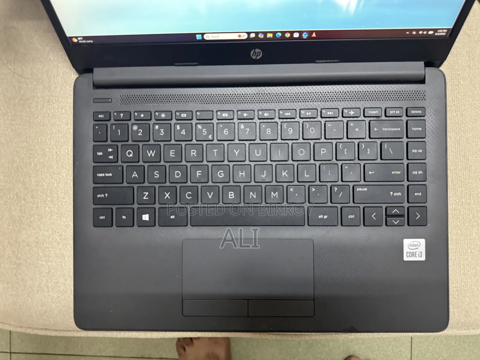 Laptop HP 240 G8 4GB Intel Core I3 HDD 1TB