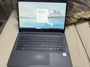 Laptop HP 240 G8 4GB Intel Core I3 HDD 1TB
