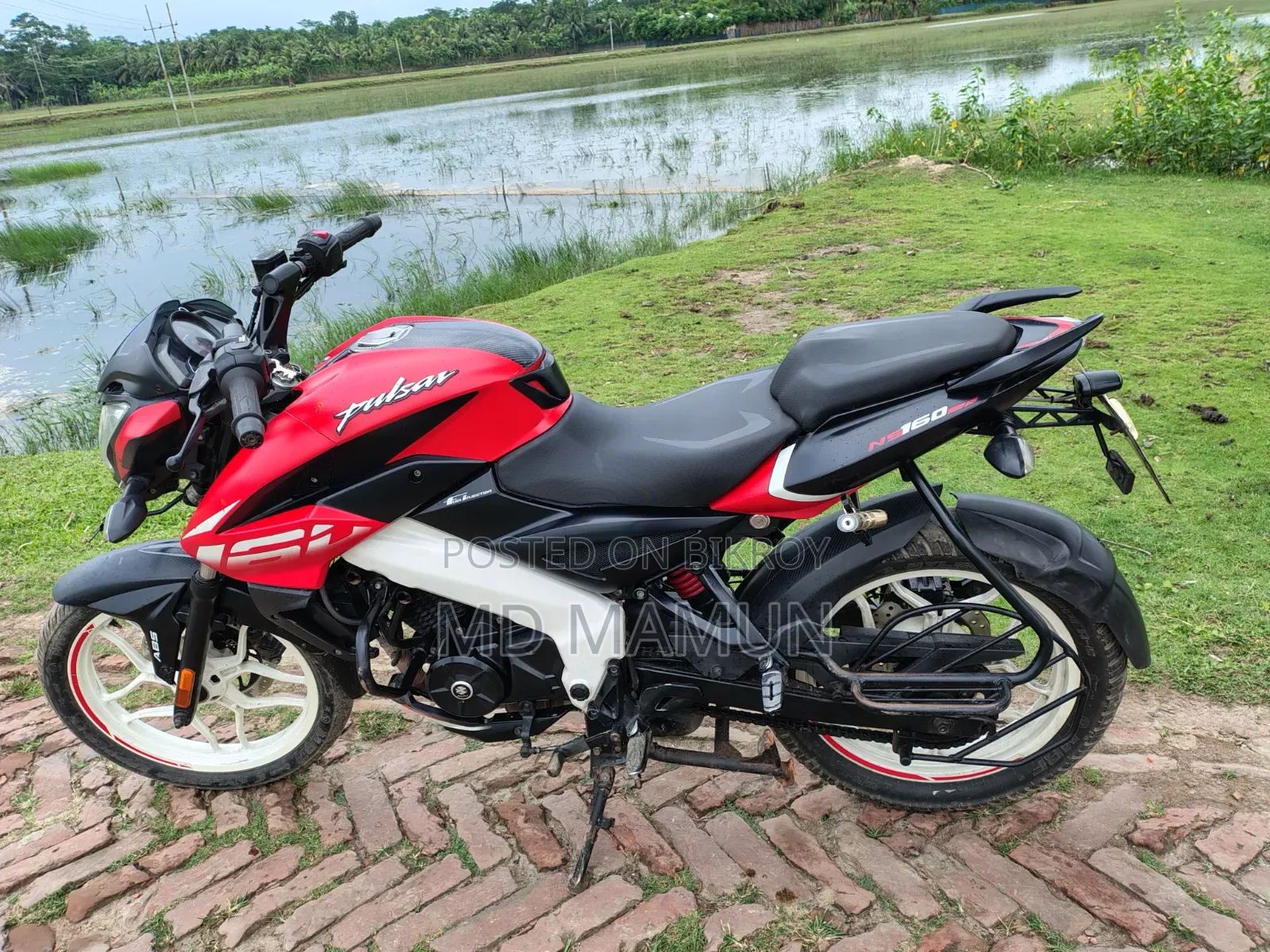 বাজাজ পালসার এনএস ১৬০ ২০২১ লাল